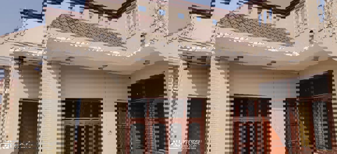 3 BHK + Pooja Room Independent House For Rent in Sector 4