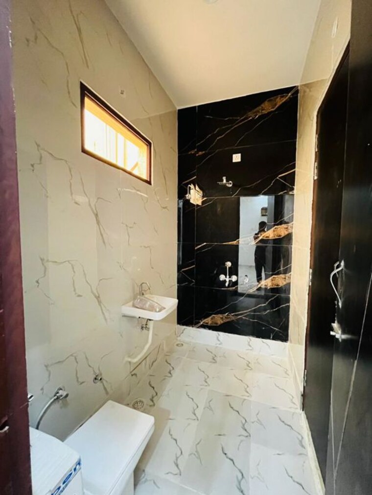 Kitchen, bigli bamba bypass 3 Bedroom 1500 Sq.Ft. Builder Floor In Bigli Bamba Bypass Meerut 9710964