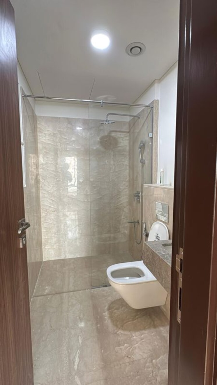 Bathroom, piramal-mahalaxmi 3 Bedroom 1451 Sq.Ft. Apartment In Mahalaxmi Mumbai 9710907