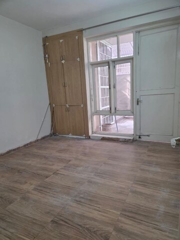 Room in 3 BHK Builder Floor at Dharampur – for Sale