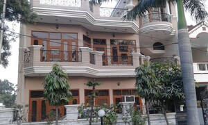 3 BHK Independent House – Exterior View View at Sector 4 - for Rent