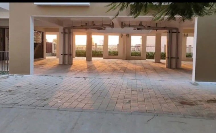  Parking, sector 88b 3 Bedroom 1600 Sq.Ft. Builder Floor In Sector 88b Gurgaon 9711949