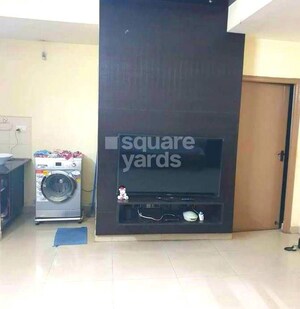 Furnished Amenities in 2 BHK Apartment at DLF Westend Heights New Town, Akshayanagar – for Rent