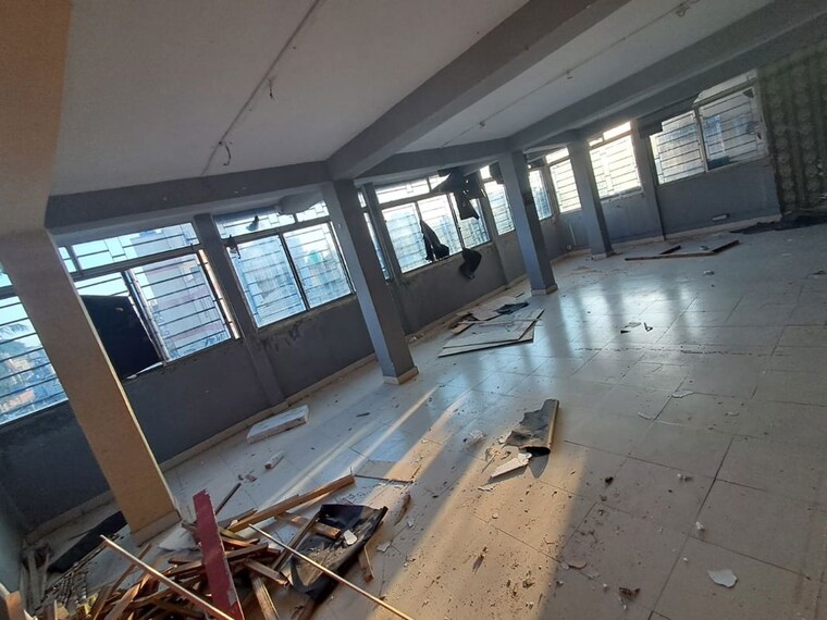 Team Area, dum dum Commercial Office Space 1200 Sq.Ft. In Dum Dum Kolkata 9712095