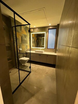 Attached Bathroom in 6 BHK Villa at Vipul Tatvam Villas, Sector 48 – for Rent