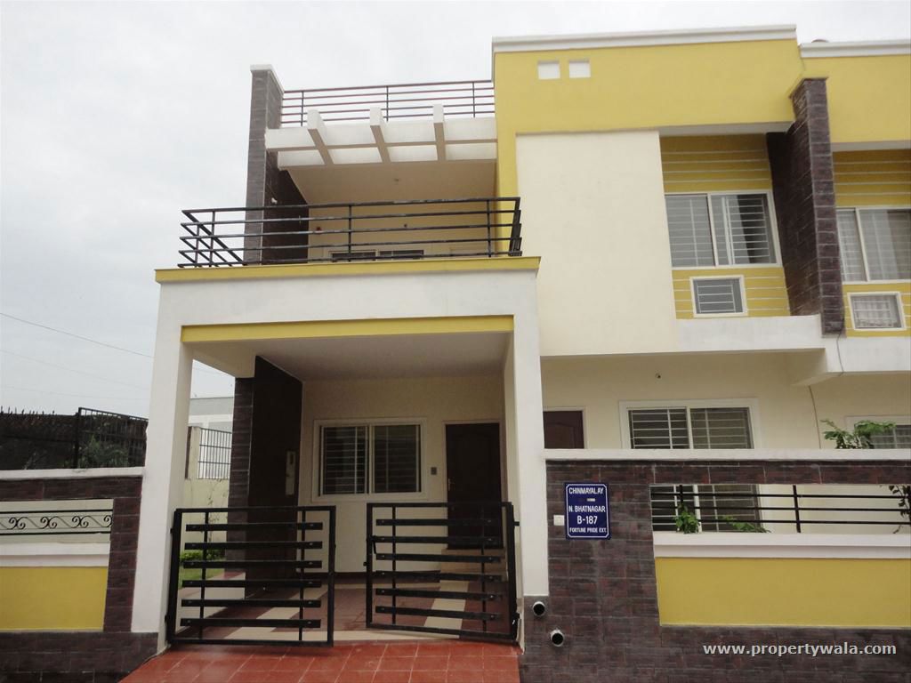 2 BHK + Pooja Room Independent House For Rent in Sector 7