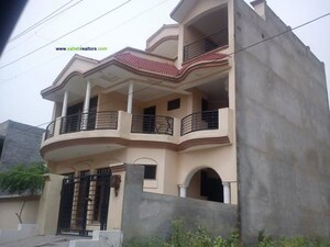 2 BHK Independent House – Exterior View View at Sector 7 - for Rent