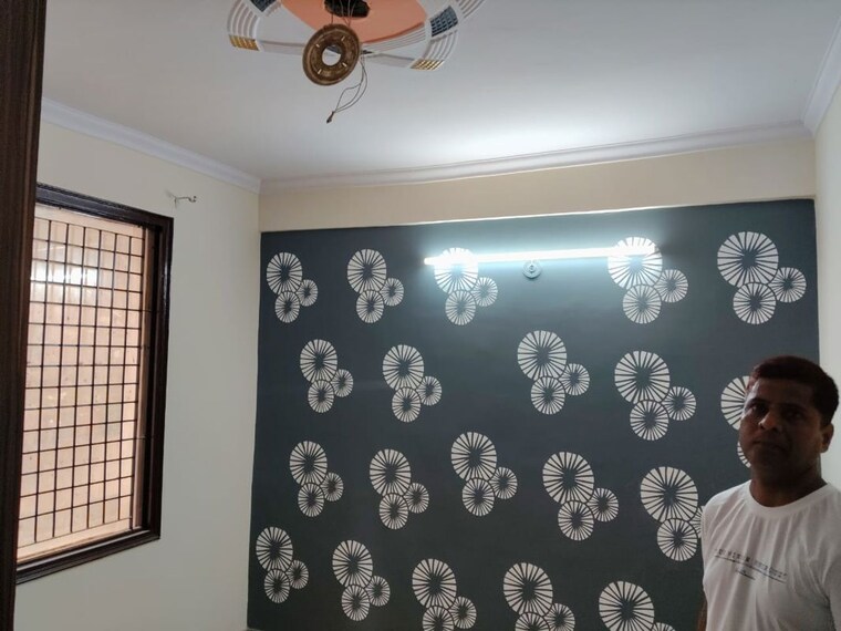 Other, krishna park 2 Bedroom 860 Sq.Ft. Builder Floor In Krishna Park Delhi 9712255