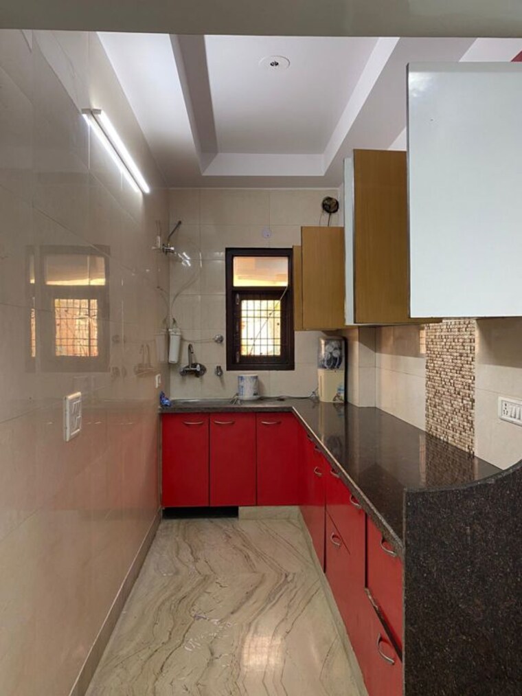 Kitchen, paschim vihar 2 Bedroom 867 Sq.Ft. Builder Floor In Paschim Vihar Delhi 9712263