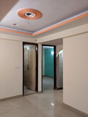 Room in 2 BHK Builder Floor at Krishna Park – for Sale