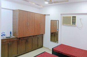 Bedroom in  Pg at Khar East – for Rent