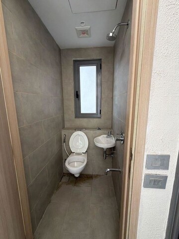 Bathroom in 4 BHK Apartment at Rustomjee Crown, Prabhadevi – for Rent