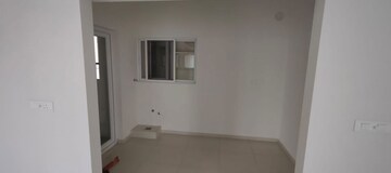 Room in 3 BHK Apartment at Godrej Park Retreat, Sarjapur Road – for Rent