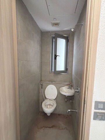 Bathroom in 4 BHK Apartment at Rustomjee Crown, Prabhadevi – for Rent