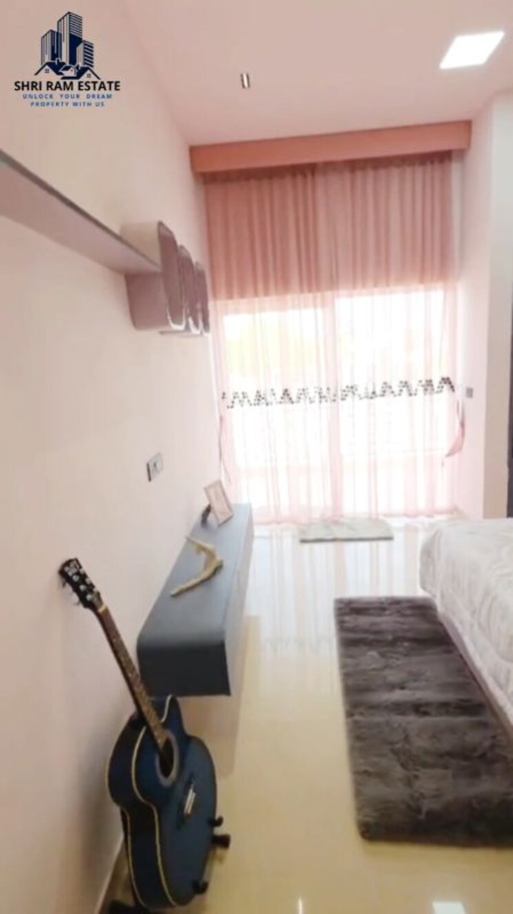 Room, sector 104 4 Bedroom 1750 Sq.Ft. Apartment In Sector 104 Faridabad 9389457