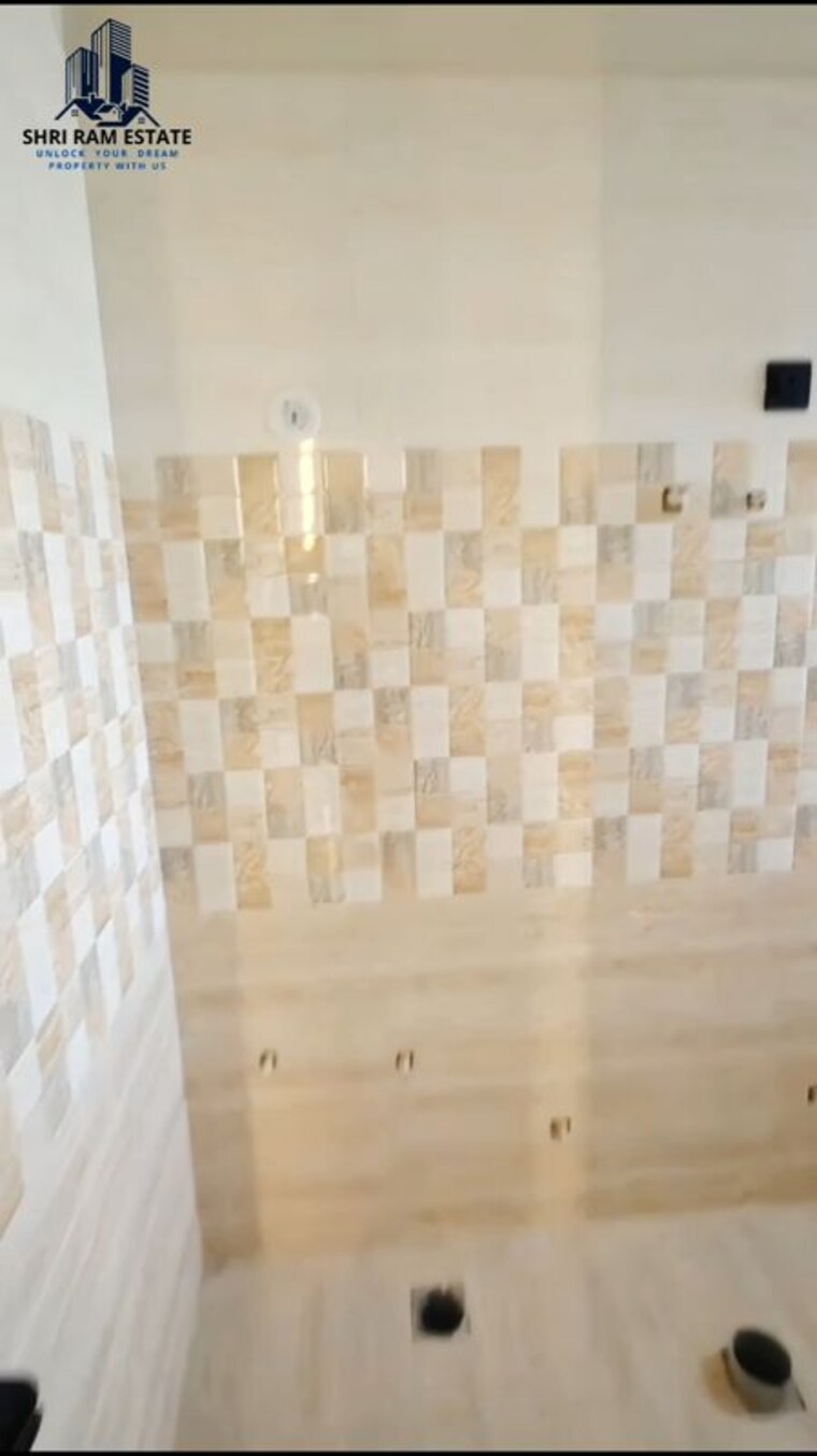 Bathroom, sector 104 4 Bedroom 1750 Sq.Ft. Apartment In Sector 104 Faridabad 9389457