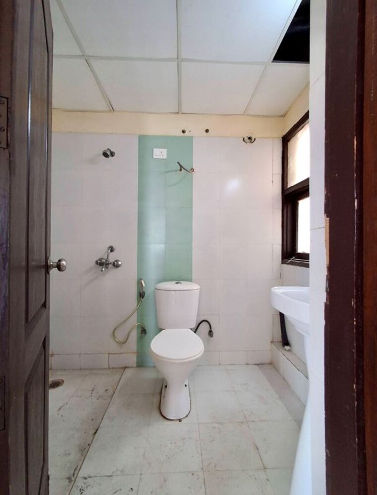 Attached Bathroom, rps-savana 3 Bedroom 1590 Sq.Ft. Apartment In Sector 88 Faridabad 9691001