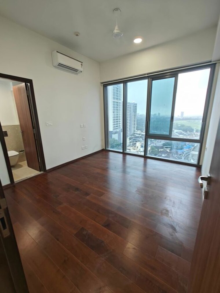 Room, rustomjee-crown 4 Bedroom 2132 Sq.Ft. Apartment In Prabhadevi Mumbai 9712524