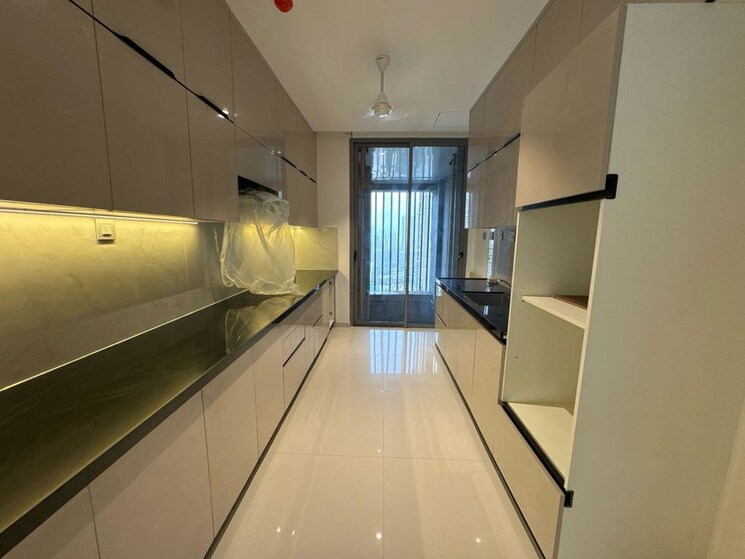 Kitchen, rustomjee-crown 4 Bedroom 2350 Sq.Ft. Apartment In Prabhadevi Mumbai 9712597