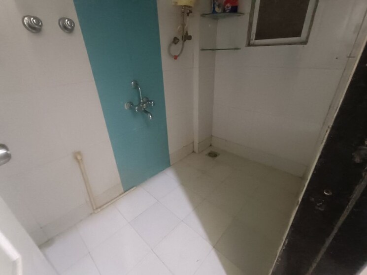 Bathroom, rajhans-kshitij 1 Bedroom 430 Sq.Ft. Apartment In Vasai West Palghar 9712827
