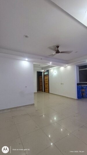 4 BHK Apartment For Rent in Kbnows Apartment, Sector 16 Greater Noida