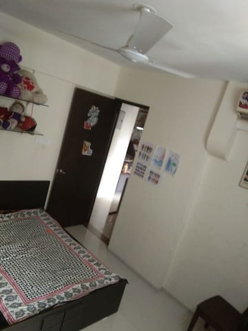 Bedroom in 3 BHK Apartment at Rahul Towers, Kothrud – for Rent