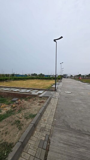  Plot For Sale in Sector 83