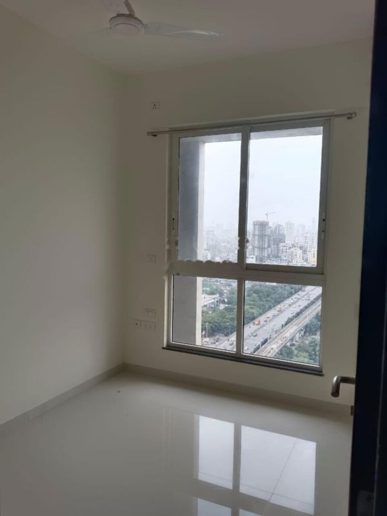 Cover Image, runwal-eirene 2 Bedroom 568 Sq.Ft. Apartment In Balkum Pada Thane 9713100