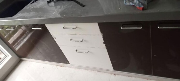 Team Area, runwal-eirene 2 Bedroom 568 Sq.Ft. Apartment In Balkum Pada Thane 9713100