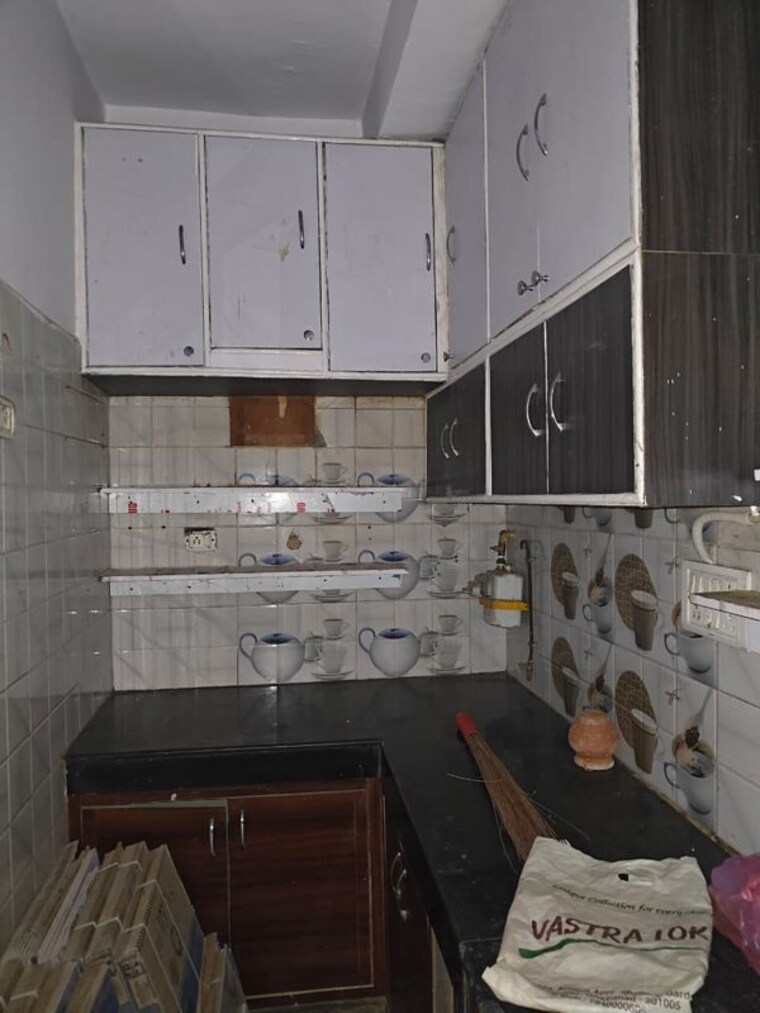Kitchen, nb-annu-palace 2 Bedroom 906 Sq.Ft. Builder Floor In Shalimar Garden Ghaziabad 9713124