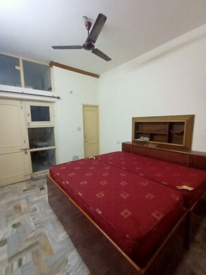 Kitchen in 1.5 BHK Independent House at Sector 10 – for Rent