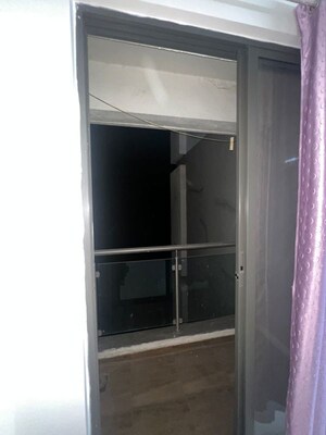 Furnished Amenities in 2 BHK Apartment at Menlo Homes, Hinjewadi – for Rent