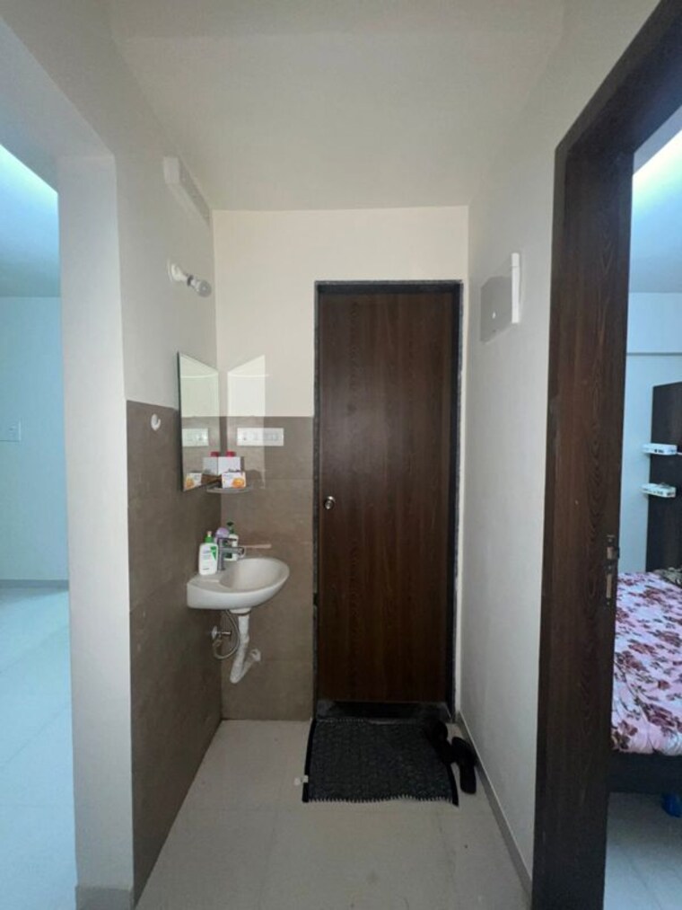 Bathroom, menlo-homes 2 Bedroom 695 Sq.Ft. Apartment In Hinjewadi Pune 9713168