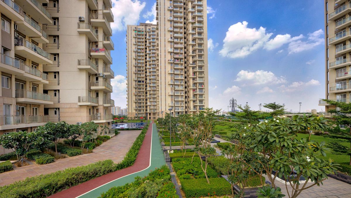 3.5 BHK + Servant Room 1942 Sq.Ft. Apartment in Conscient Heritage Max