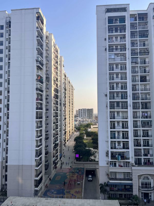 2 BHK 575 Sq.Ft. Apartment in Omaxe Hazratganj