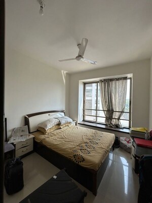 Bedroom in 2.5 BHK Apartment at Oberoi Realty Woods, Goregaon East – for Rent