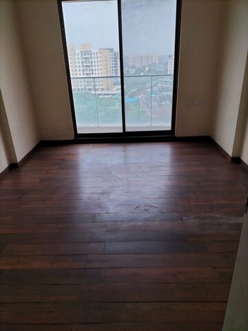 Room in 2 BHK Apartment at Chaphalkar Elina Living, Mohammadwadi – for Rent
