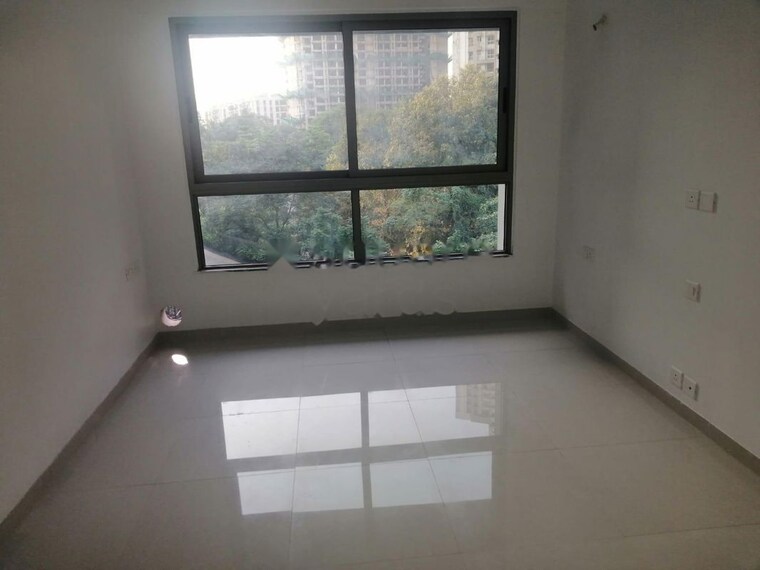 Room, kalpataru-immensa 1 Bedroom 450 Sq.Ft. Apartment In Kolshet Road Thane 9713266