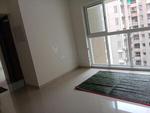 Room in 2 BHK Apartment at Dosti West County, Balkum Pada – for Rent