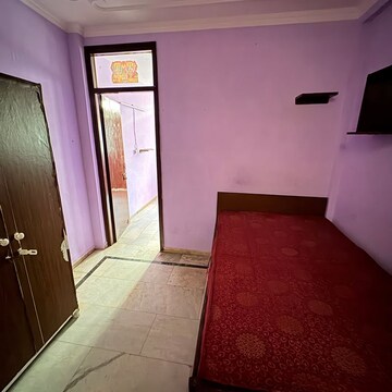 1 BHK Builder Floor For Rent in Khirki Extension