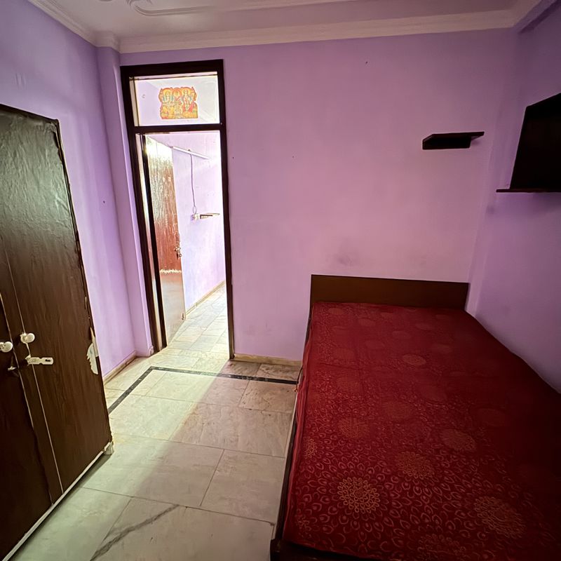 1 BHK + Extra Room Builder Floor For Rent in Khirki Extension