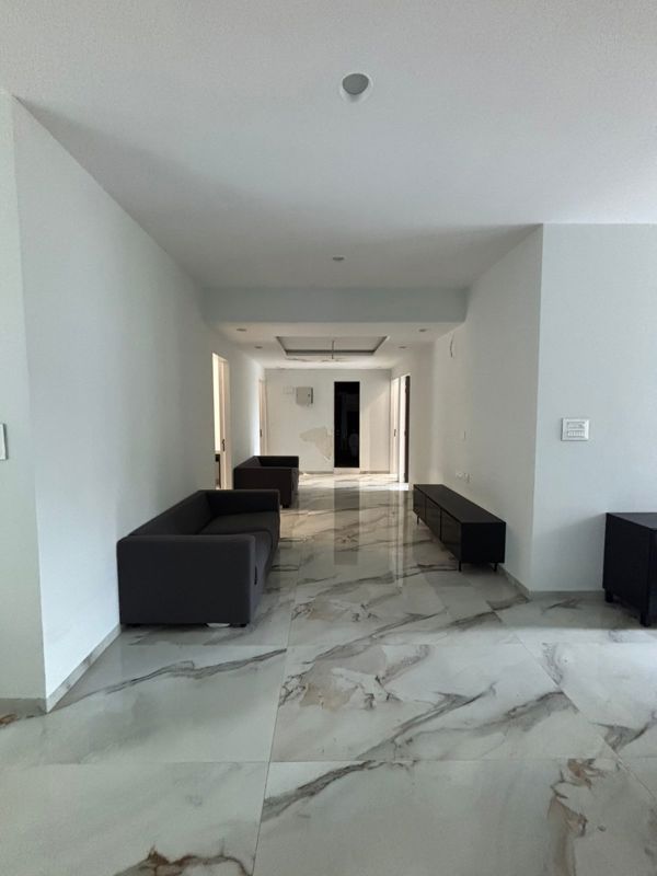 4 BHK + Pooja Room,Servant Room Villa For Sale in Nahar Lilium Lantana