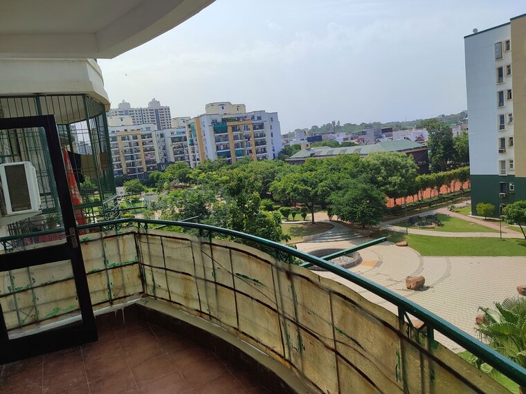 Balcony, rps-green-valley 2 Bedroom 1155 Sq.Ft. Apartment In Sector 42 Faridabad 9457792