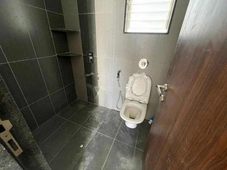 Bathroom, yashwin-orizzonte 2 Bedroom 988 Sq.Ft. Apartment In Kharadi Pune 9713406