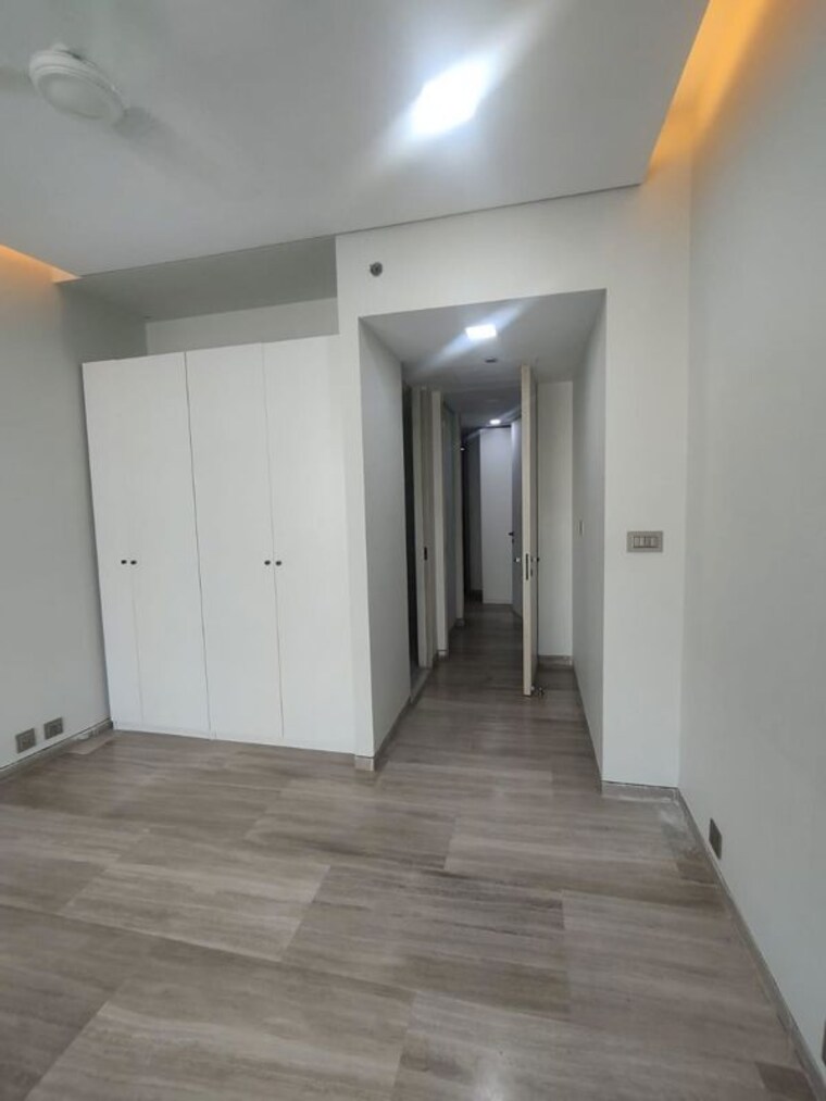 Room, lodha-world-crest 4 Bedroom 2619 Sq.Ft. Apartment In Worli Mumbai 9713443