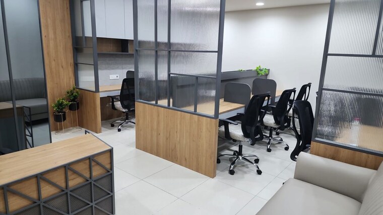 Team Area, science city Commercial Office Space 780 Sq.Ft. In Science City Ahmedabad 9713462