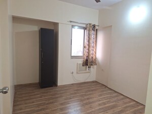 Room in 2.5 BHK Apartment at Lodha Casa Rio, Dombivli East – for Rent