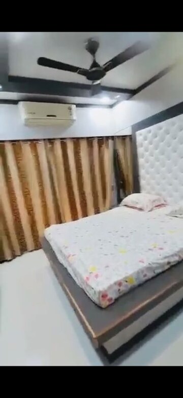 Bedroom in 1 BHK Apartment at Ramdev Park, Mira Road – for Rent