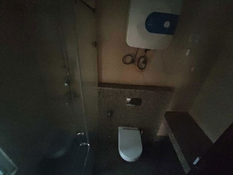 Bathroom, aba-cleo-county 3 Bedroom 1350 Sq.Ft. Apartment In Sector 121 Noida 9713775