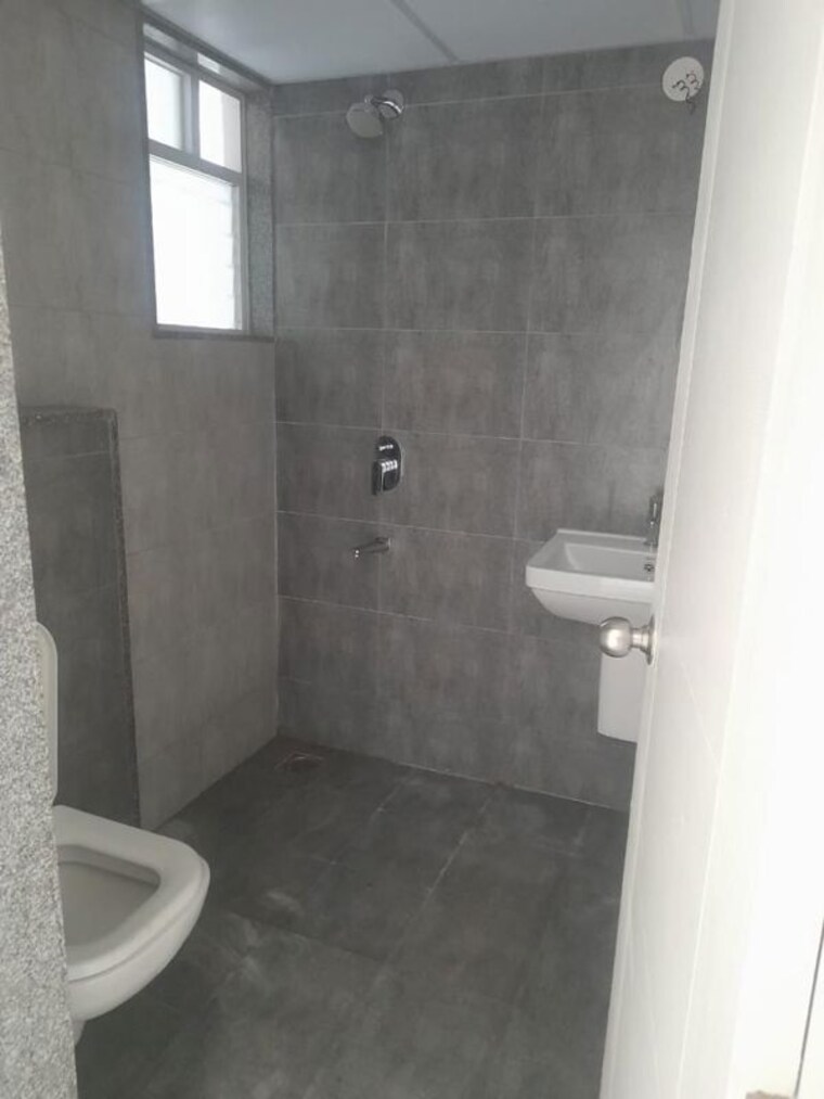 Bathroom, rohan-upavan 1 Bedroom 634 Sq.Ft. Apartment In Hennur Bangalore 9303320